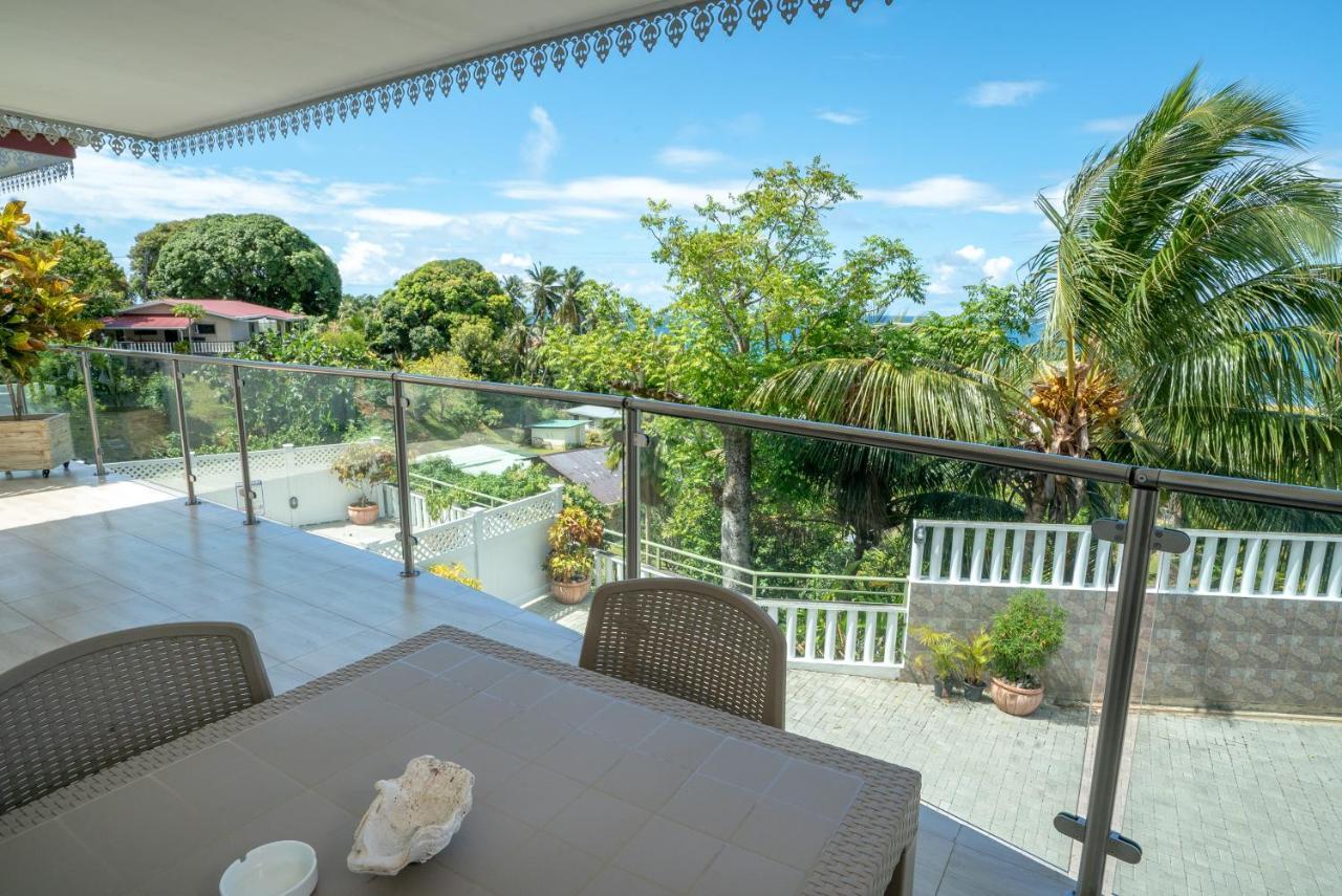 La Belle Self Catering *