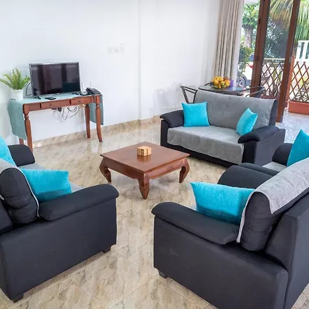La Belle Residence Self Catering Accommodation Beau Vallon  Exterior photo